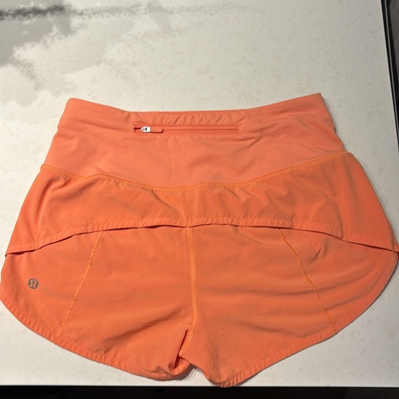 Lululemon speed up lined shorts 2.5” in orange SIZE 4 - Picture 2 of 2